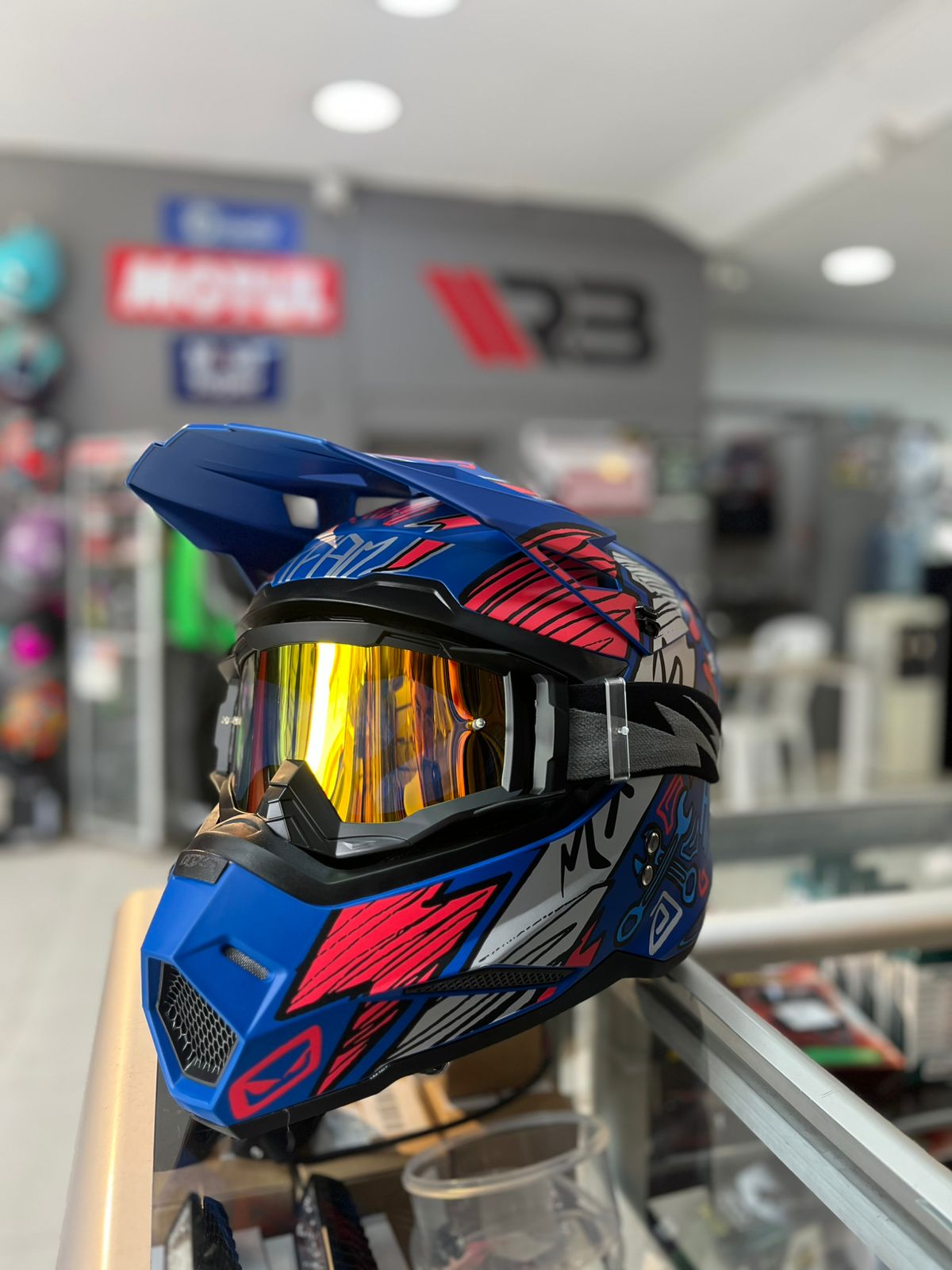 Gray helmet for bikers